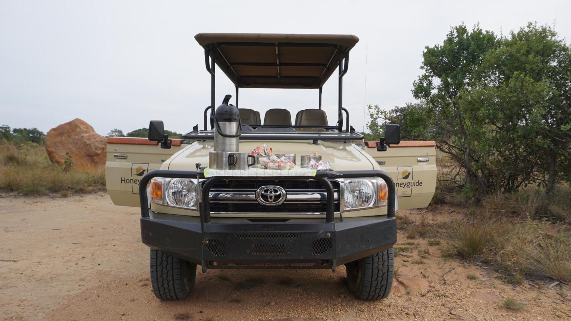 Отель Honeyguide Ranger Camp Golders Green Экстерьер фото